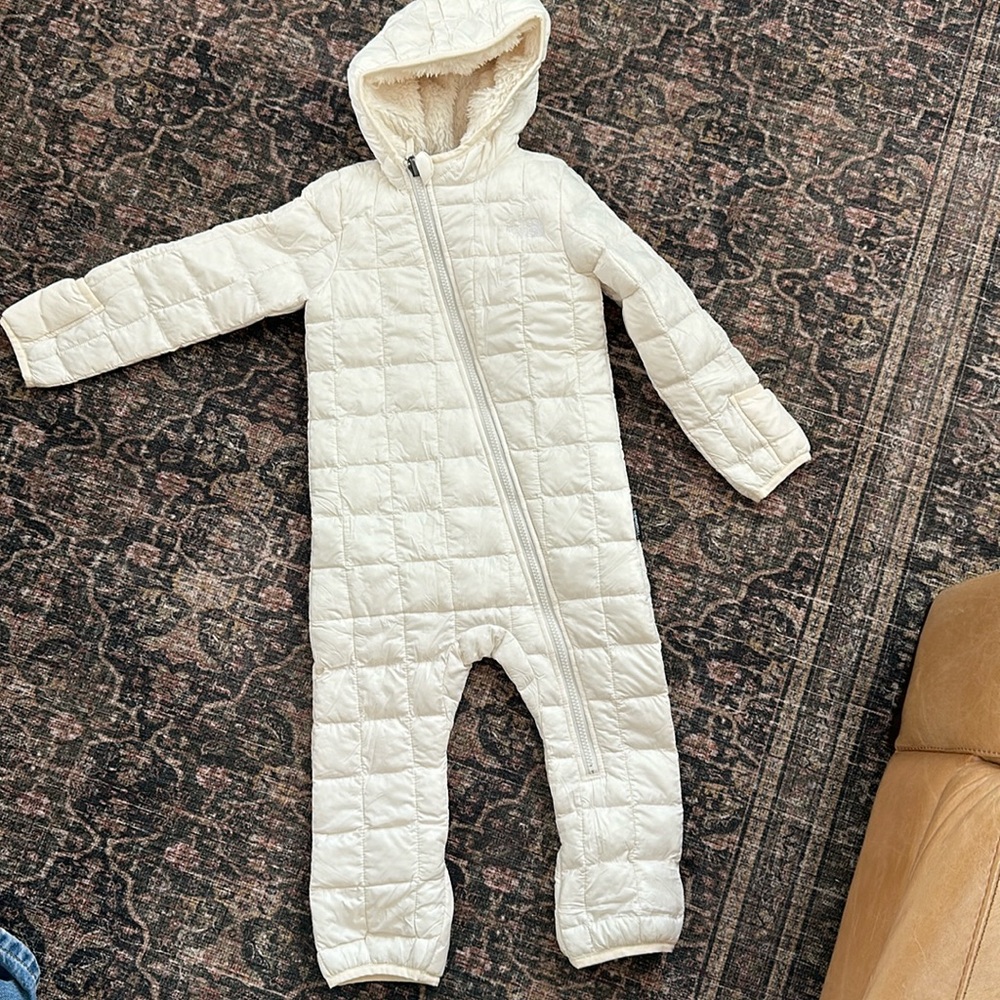 Toddler North Face Snow Suit 18-24m Cream
